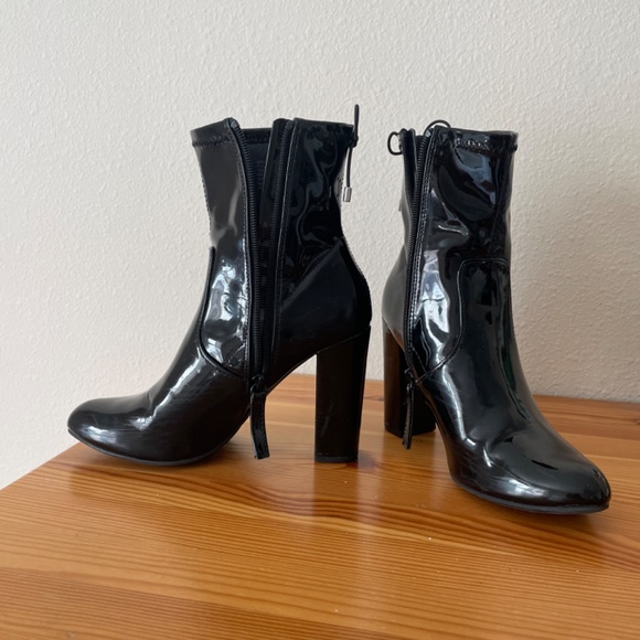 Black Patent Ankle Heel Boots - Picture 3 of 7